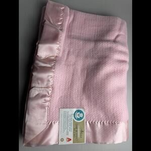 Atkins Luxurious Pink Crib Blanket - Soft and Cozy